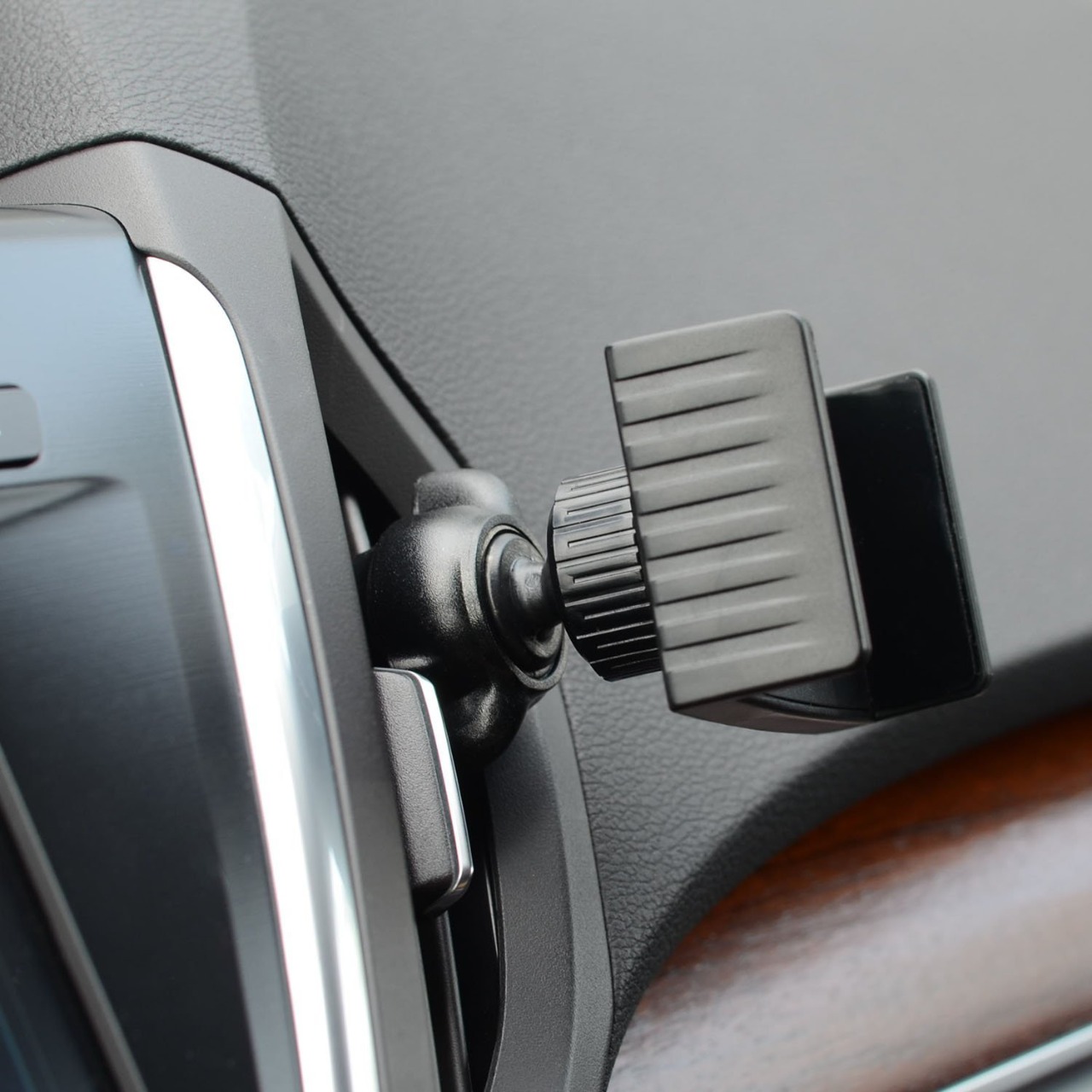 BRAVE Universal Car Mount Air-Vent & Dashboard BHL-47